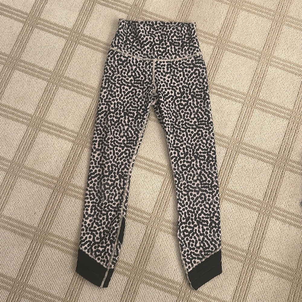 Lululemon leggings